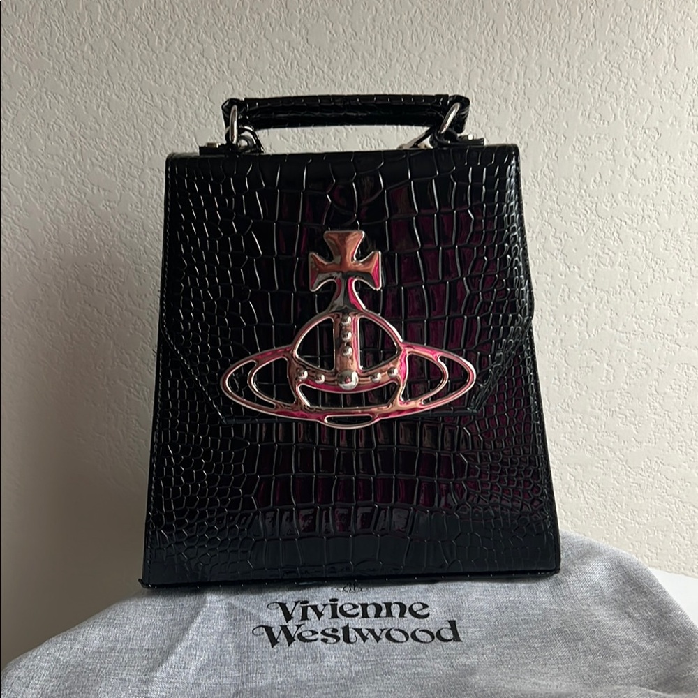 VIVIENNE WESTWOOD Black Croc-Embossed Bag